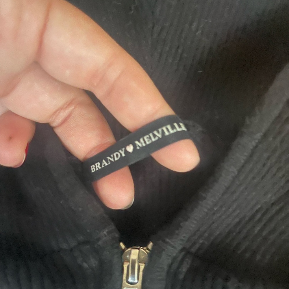 Brandy Melville crop zip up sweater